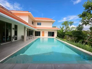 出售 3 卧室 独立屋 在 Bang Lamung, Chon Buri