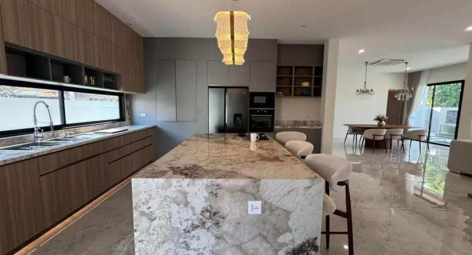 For sale 3 ベッドルーム house in Jomtien, Pattaya