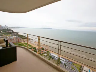出售 2 卧室 公寓 在 Bang Lamung, Chon Buri
