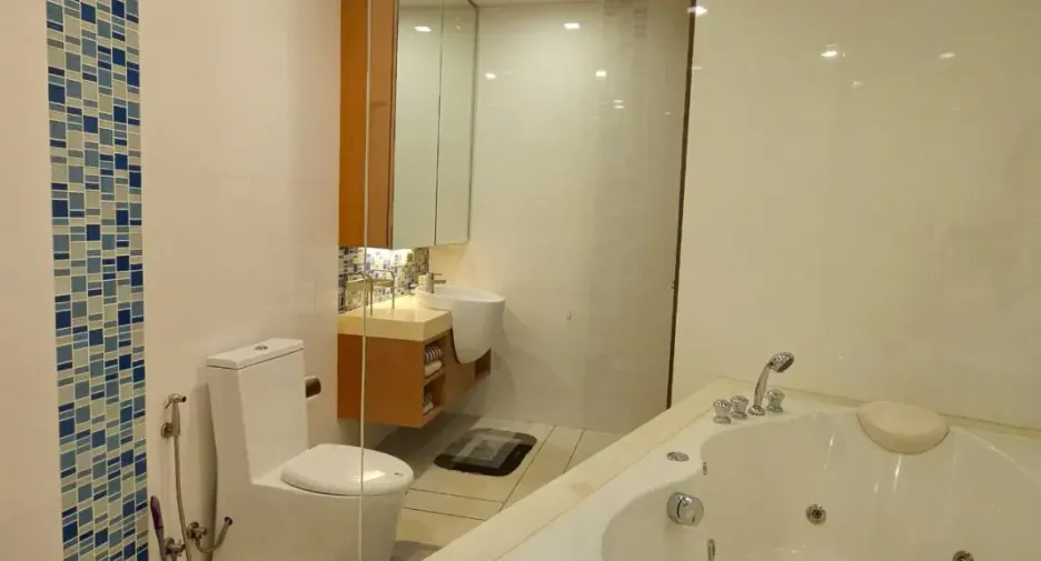 For sale 2 bedrooms condo in Bang Lamung, Chonburi