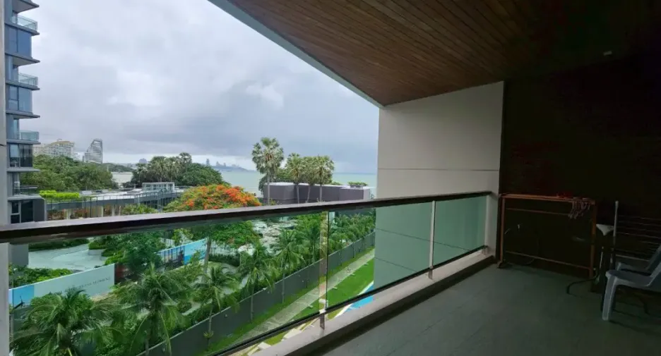 For sale 2 bedrooms condo in Bang Lamung, Chonburi