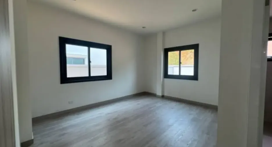 出售 4 卧室 独立屋 在 Bang Lamung, Chon Buri