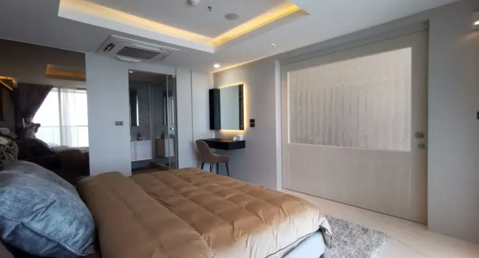 À vendre 2 chambres condo à Bang Lamung, Chonburi