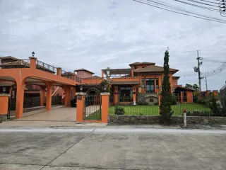 出租 和 出售 3 卧室 独立屋 在 Bang Lamung, Chon Buri
