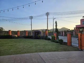 出租 和 出售 3 卧室 独立屋 在 Bang Lamung, Chon Buri