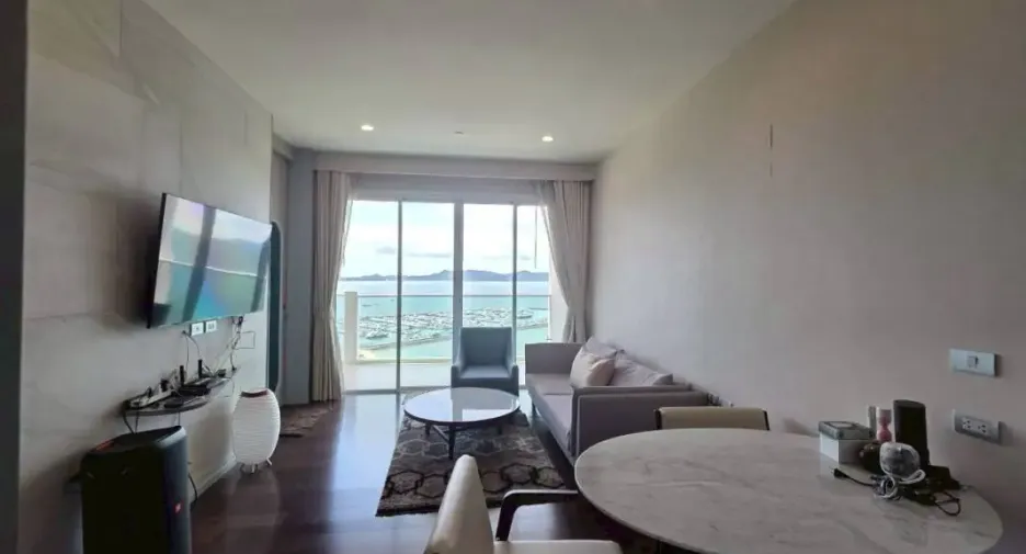 À louer et à vendre 1 chambre condo à Na Jomtien, Pattaya