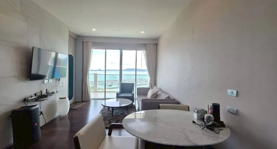 À louer et à vendre 1 chambre condo à Na Jomtien, Pattaya