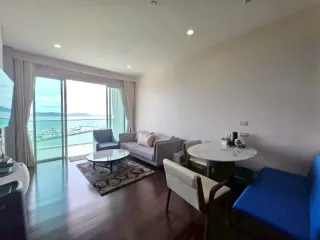 À louer et à vendre 1 chambre condo à Na Jomtien, Pattaya