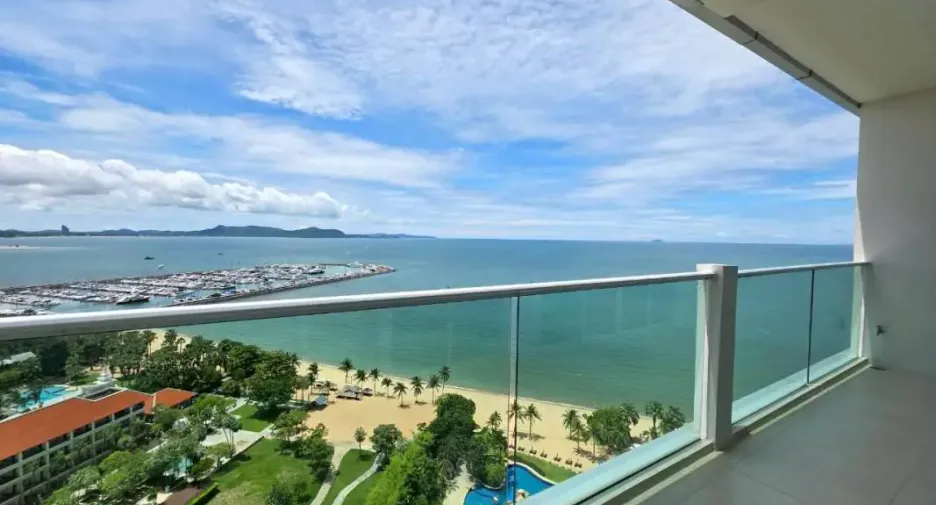 À louer et à vendre 1 chambre condo à Na Jomtien, Pattaya