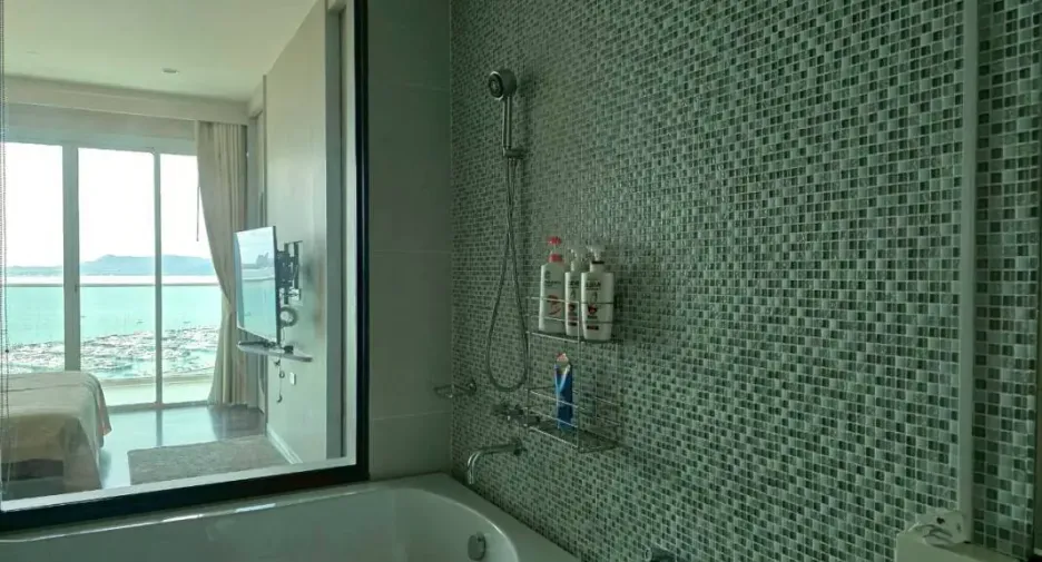 À louer et à vendre 1 chambre condo à Na Jomtien, Pattaya