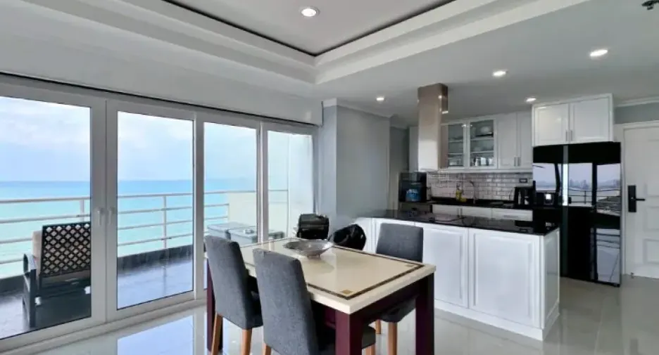 Condo en venta de 2 habitaciones en Bang Lamung, Chonburi