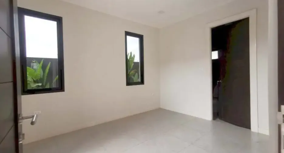 Haus zum Kauf mit 4 Zimmer in Bang Lamung, Chonburi