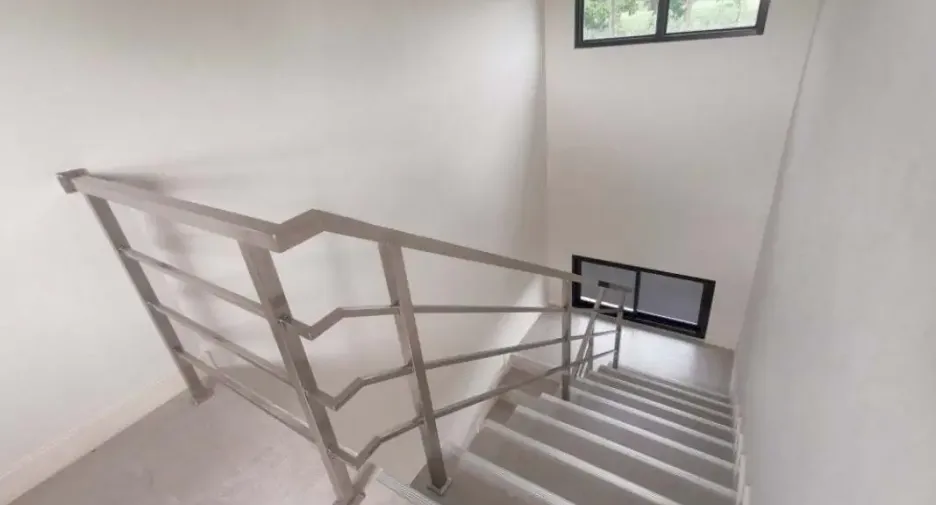 Haus zum Kauf mit 4 Zimmer in Bang Lamung, Chonburi