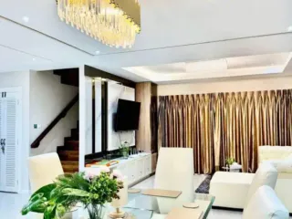 Haus zur Miete und zum Kauf mit 1 Zimmer in Bang Lamung, Chonburi
