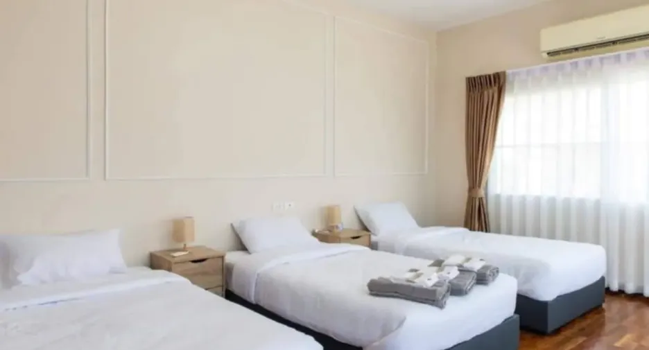 Haus zur Miete und zum Kauf mit 1 Zimmer in Bang Lamung, Chonburi