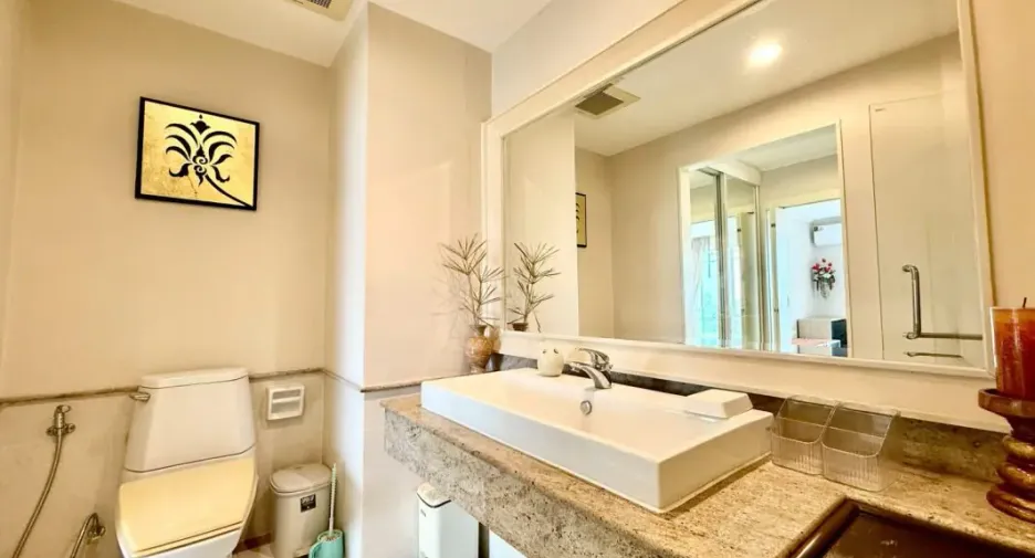 Аренда и продажа 2 спальни кондо в Na Jomtien, Паттайя