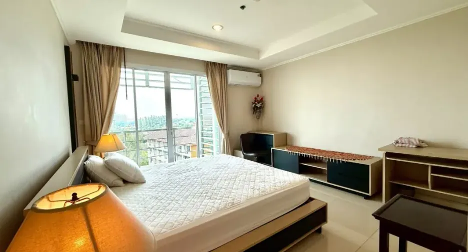 Аренда и продажа 2 спальни кондо в Na Jomtien, Паттайя