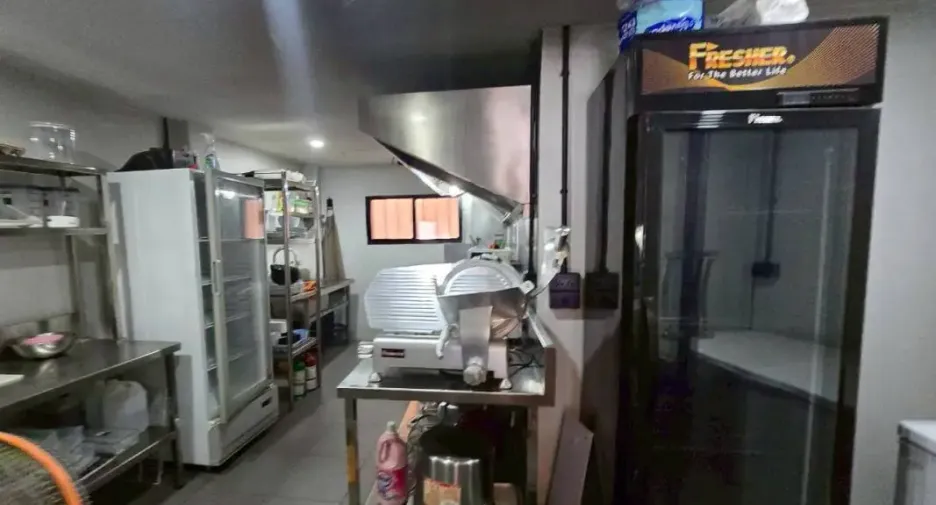 For rent and for sale retail Space in Bang Lamung, Chonburi