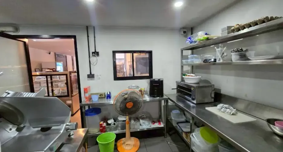 For rent and for sale retail Space in Bang Lamung, Chonburi