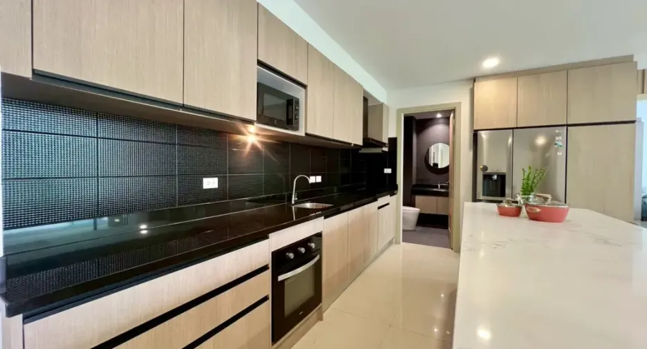 ขาย 4 ห้องนอน คอนโด ใน จอมเทียน, พัทยา