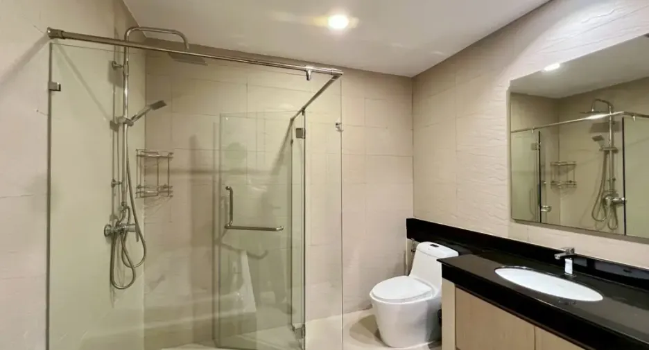 ขาย 4 ห้องนอน คอนโด ใน จอมเทียน, พัทยา
