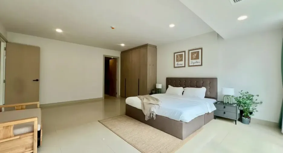 ขาย 4 ห้องนอน คอนโด ใน จอมเทียน, พัทยา
