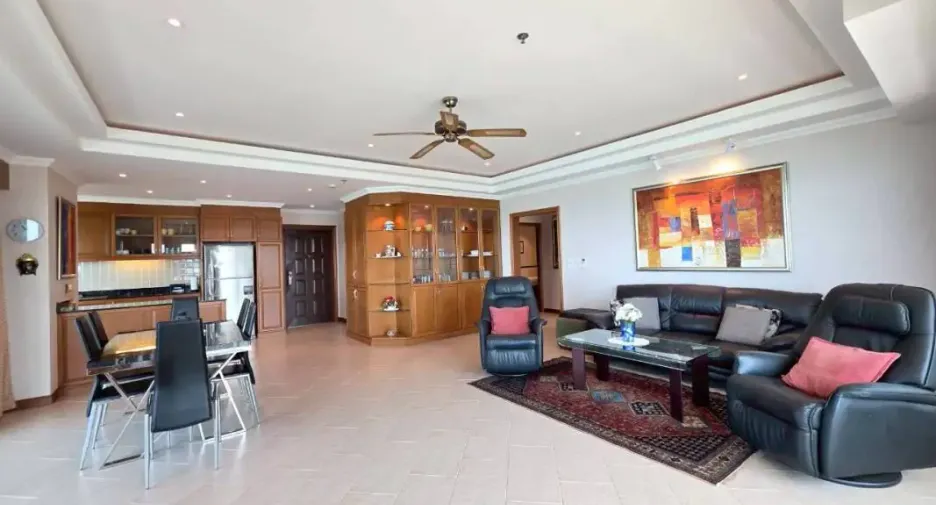 Condo en venta de 2 habitaciones en Bang Lamung, Chonburi