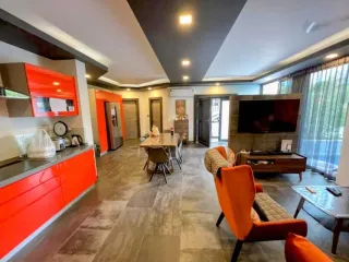 出售 5 卧室 独立屋 在 Bang Lamung, Chon Buri