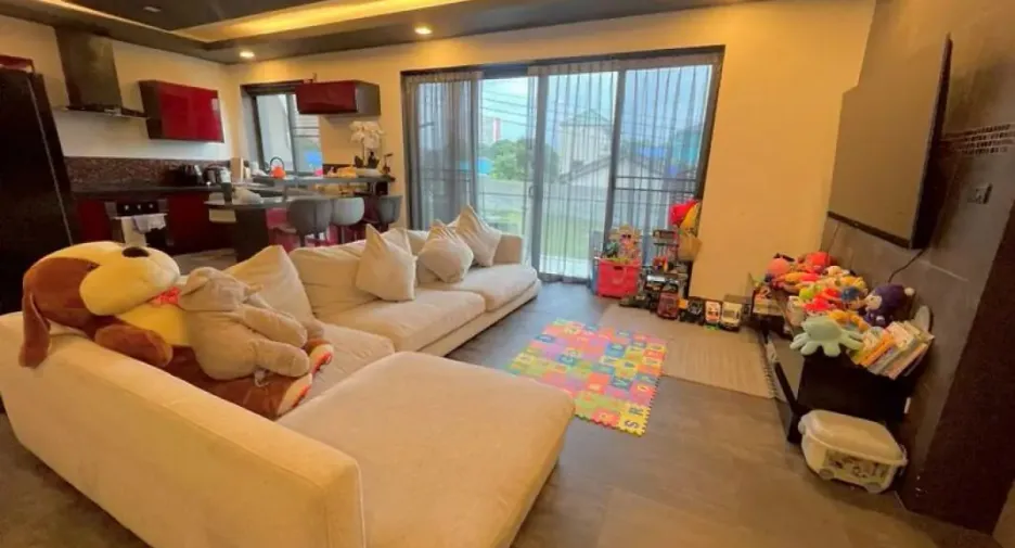 出售 5 卧室 独立屋 在 Bang Lamung, Chon Buri