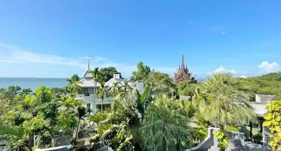出租 和 出售 2 卧室 公寓 在 Bang Lamung, Chon Buri
