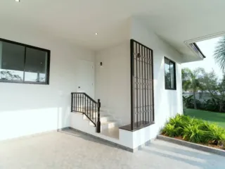 For sale 4 bedrooms house in Bang Lamung, Chonburi