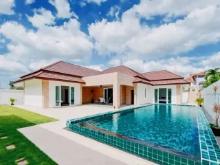 À vendre 3 chambres maison à Bang Lamung, Chonburi