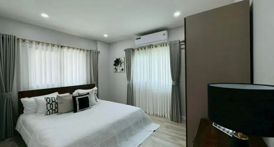 出售 4 卧室 独立屋 在 Bang Lamung, Chon Buri