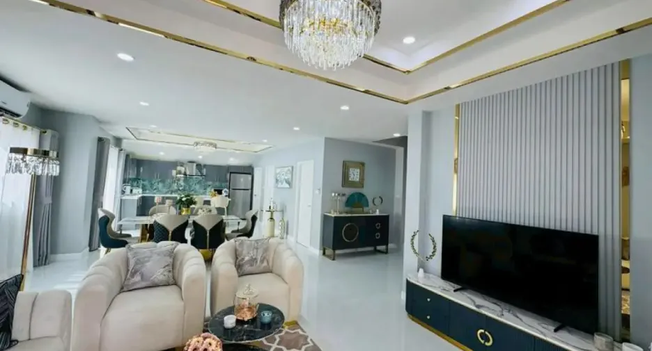 出售 4 卧室 独立屋 在 Bang Lamung, Chon Buri