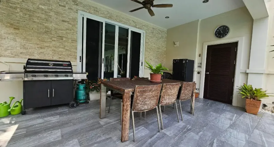 À vendre 3 chambres maison à Bang Lamung, Chonburi