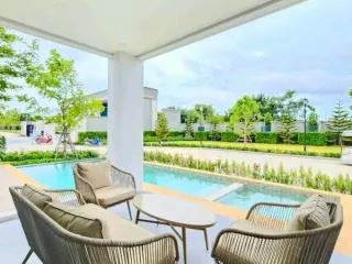 出售 4 卧室 独立屋 在 Bang Lamung, Chon Buri