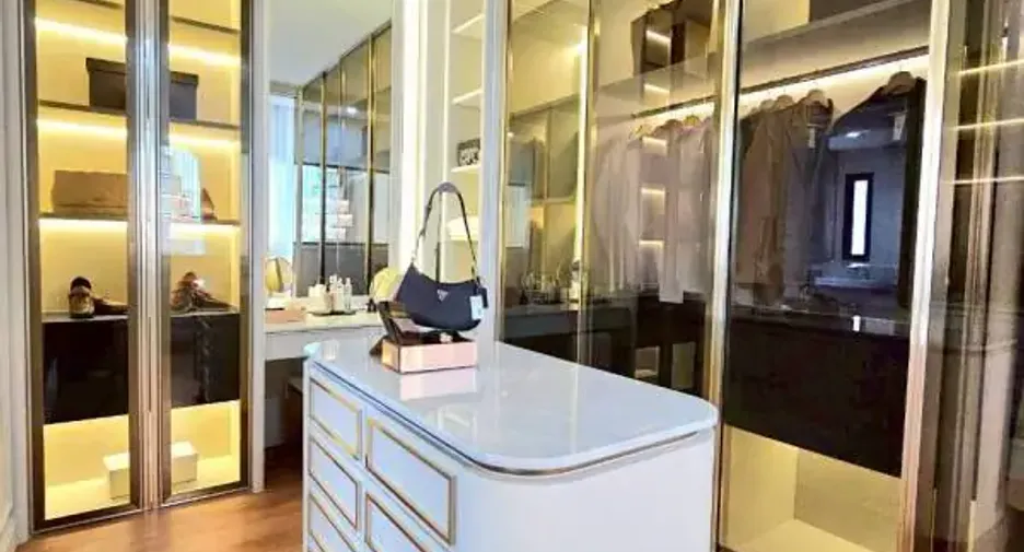 Casa en venta de 4 habitaciones en Bang Lamung, Chonburi