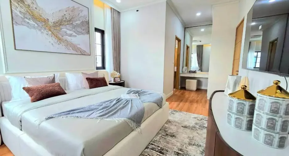 Casa en venta de 4 habitaciones en Bang Lamung, Chonburi