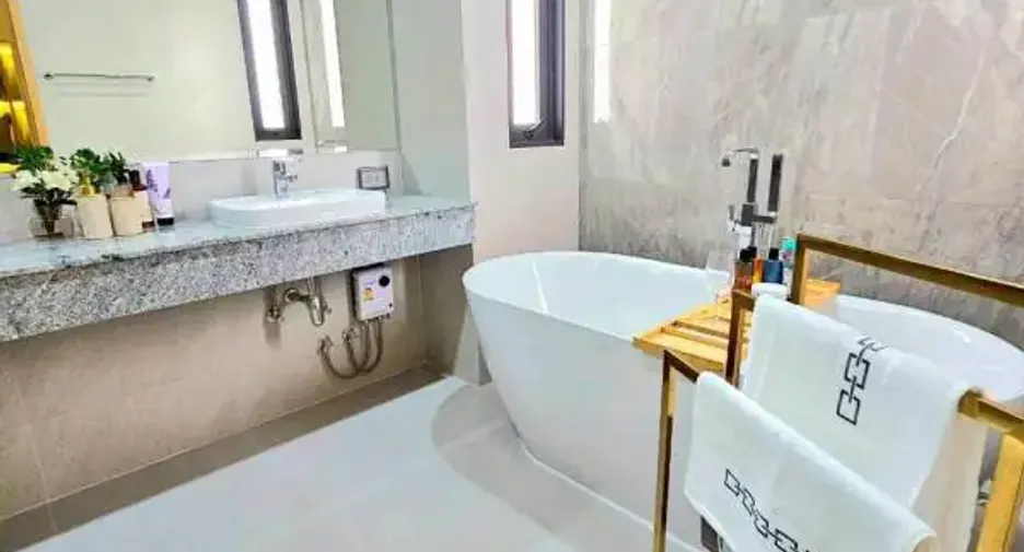 Casa en venta de 4 habitaciones en Bang Lamung, Chonburi