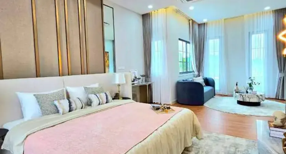 Casa en venta de 4 habitaciones en Bang Lamung, Chonburi