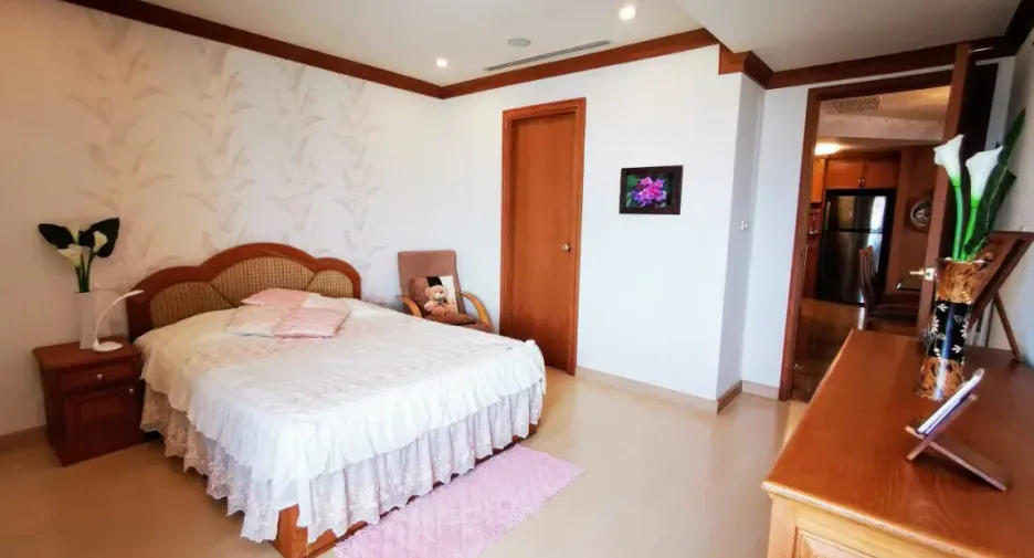 Condo en venta de 2 habitaciones en Bang Lamung, Chonburi
