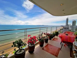 Condo en venta de 2 habitaciones en Bang Lamung, Chonburi