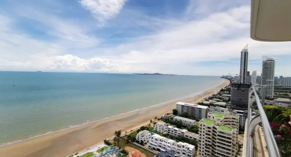 Condo en venta de 2 habitaciones en Bang Lamung, Chonburi