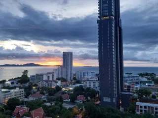 Condo en venta de 2 habitaciones en Bang Lamung, Chonburi