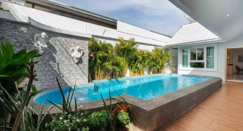 Casa en venta de 4 habitaciones en Bang Lamung, Chonburi