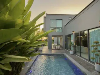 Casa en venta de 4 habitaciones en Bang Lamung, Chonburi