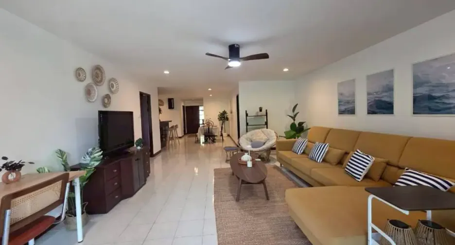 For sale 3 bedrooms condo in Bang Lamung, Chonburi