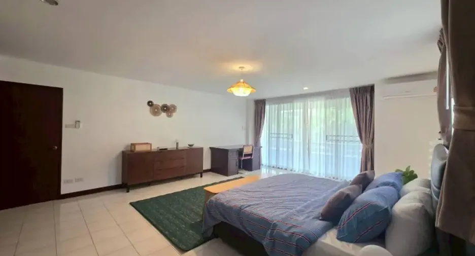 For sale 3 bedrooms condo in Bang Lamung, Chonburi