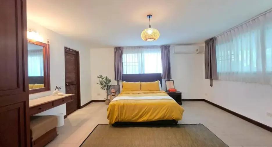 For sale 3 bedrooms condo in Bang Lamung, Chonburi