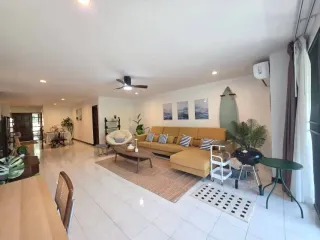 Wohnung zum Kauf mit 3 Zimmer in Bang Lamung, Chonburi
